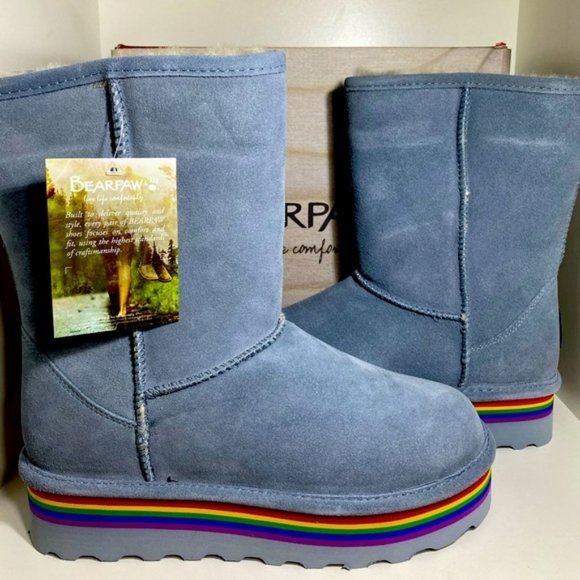 BearPaw Shoes - BNIB BearPaw retro Ellie Winter boot Blue size 10